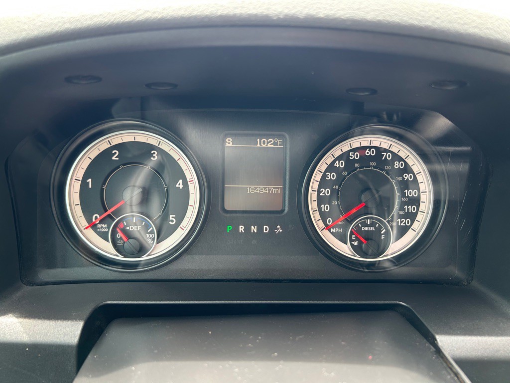 2016 RAM 2500 Image 17