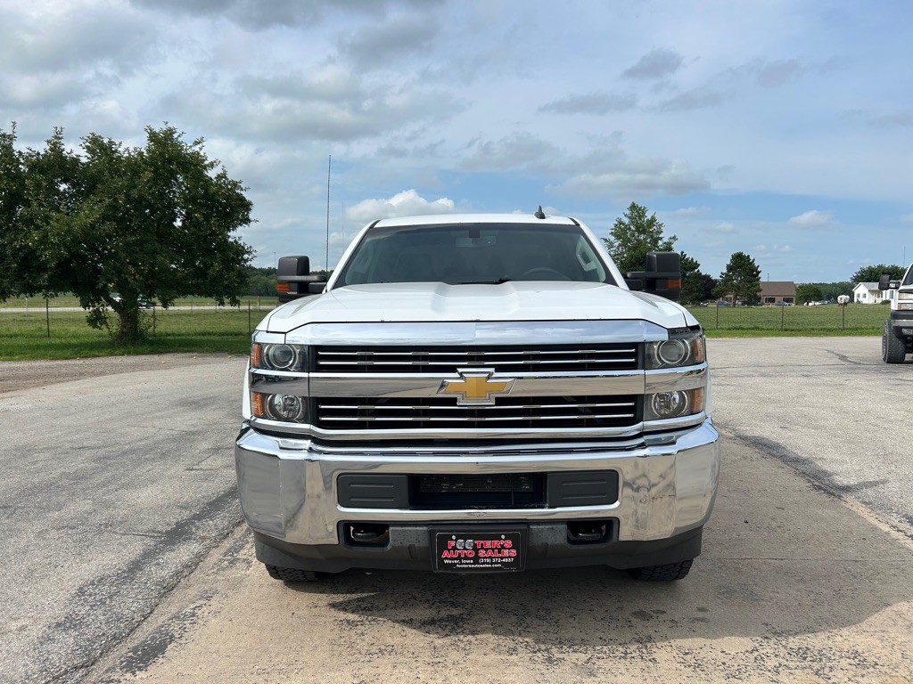 2017 Chevrolet Silverado 1500 Image 2