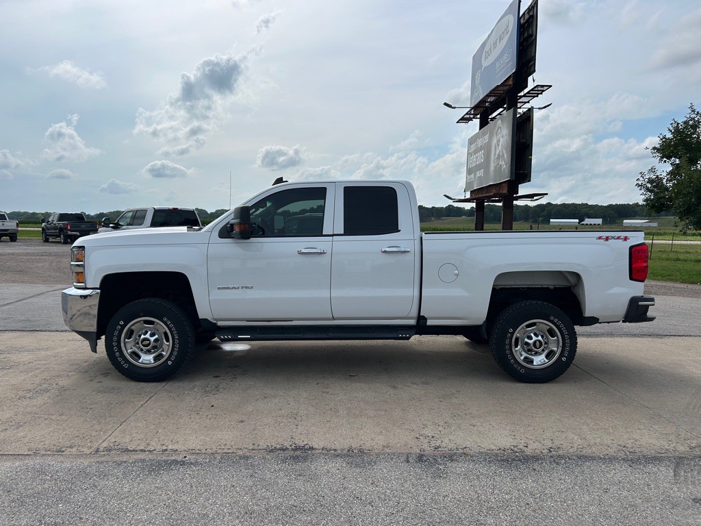 2017 Chevrolet Silverado 1500 Image 8