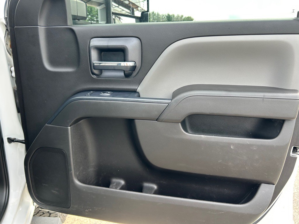 2017 Chevrolet Silverado 1500 Image 12