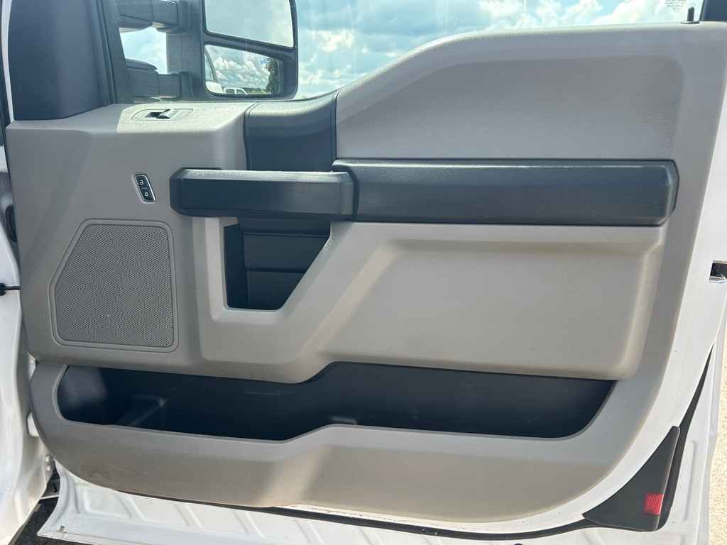 2019 Ford F-350 Image 12