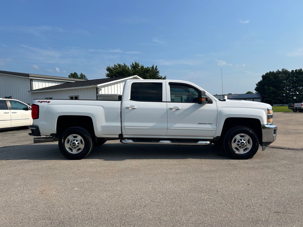 2016 Chevrolet Silverado 1500 Image 4