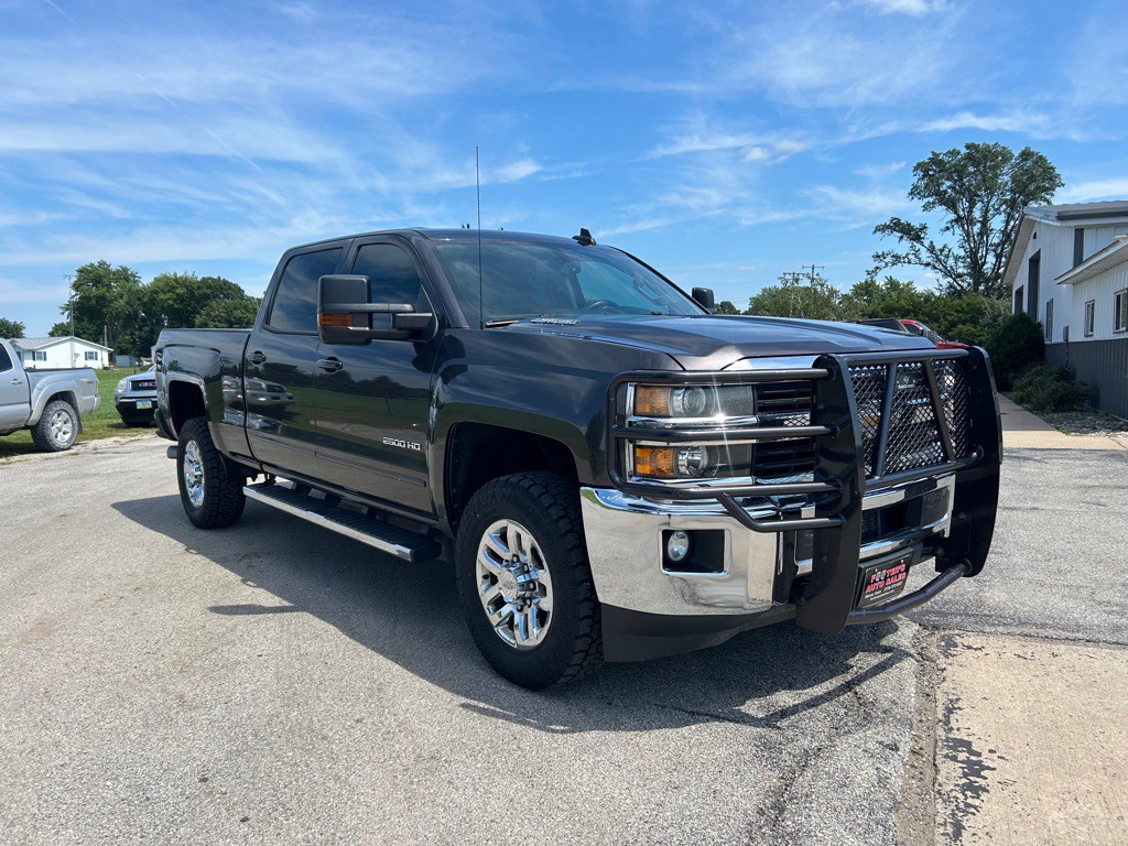2015 Chevrolet Silverado 1500 Image 3