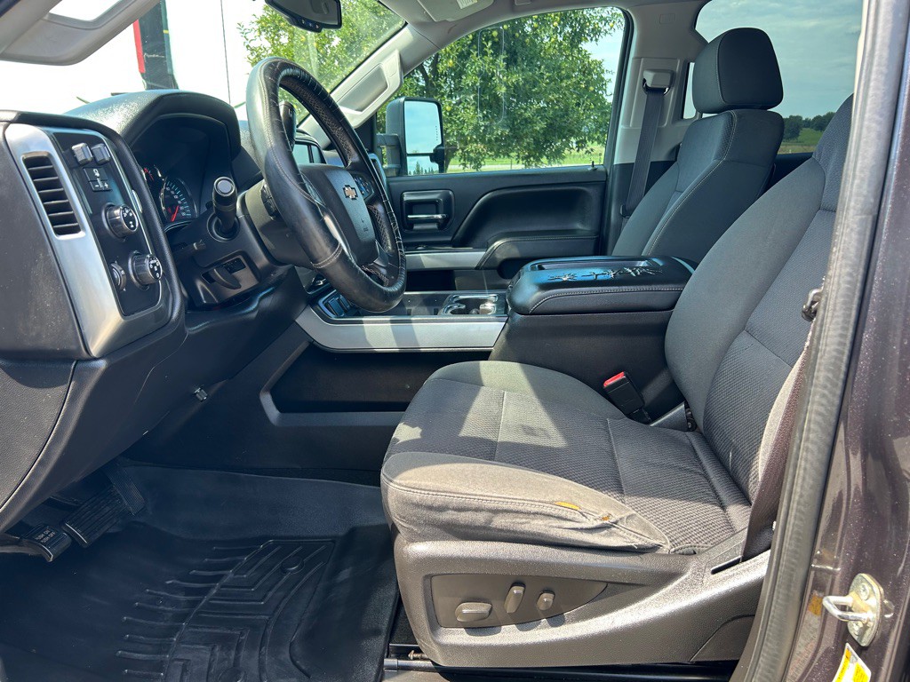 2015 Chevrolet Silverado 1500 Image 9