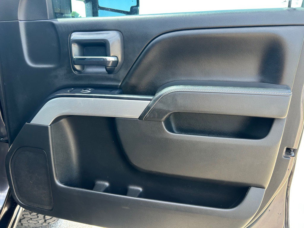 2015 Chevrolet Silverado 1500 Image 12