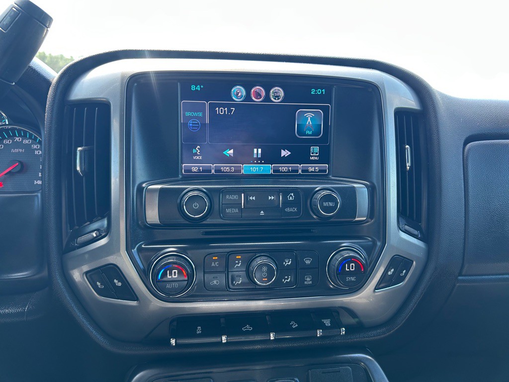 2015 Chevrolet Silverado 1500 Image 18