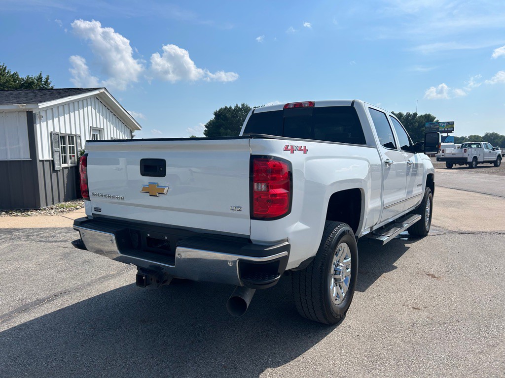 2018 Chevrolet Silverado 1500 Image 5