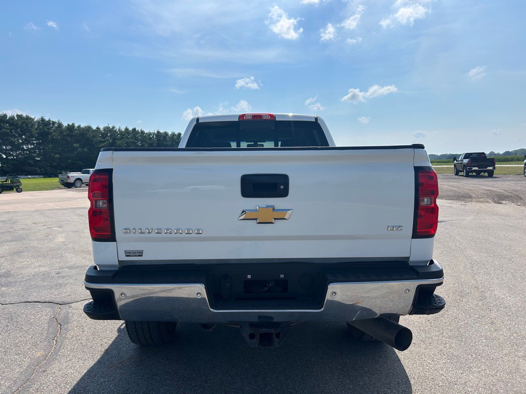 2018 Chevrolet Silverado 1500 Image 6
