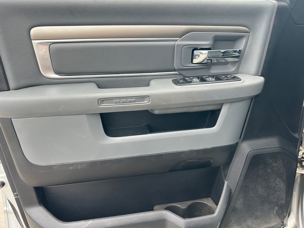 2017 RAM 2500 Image 10