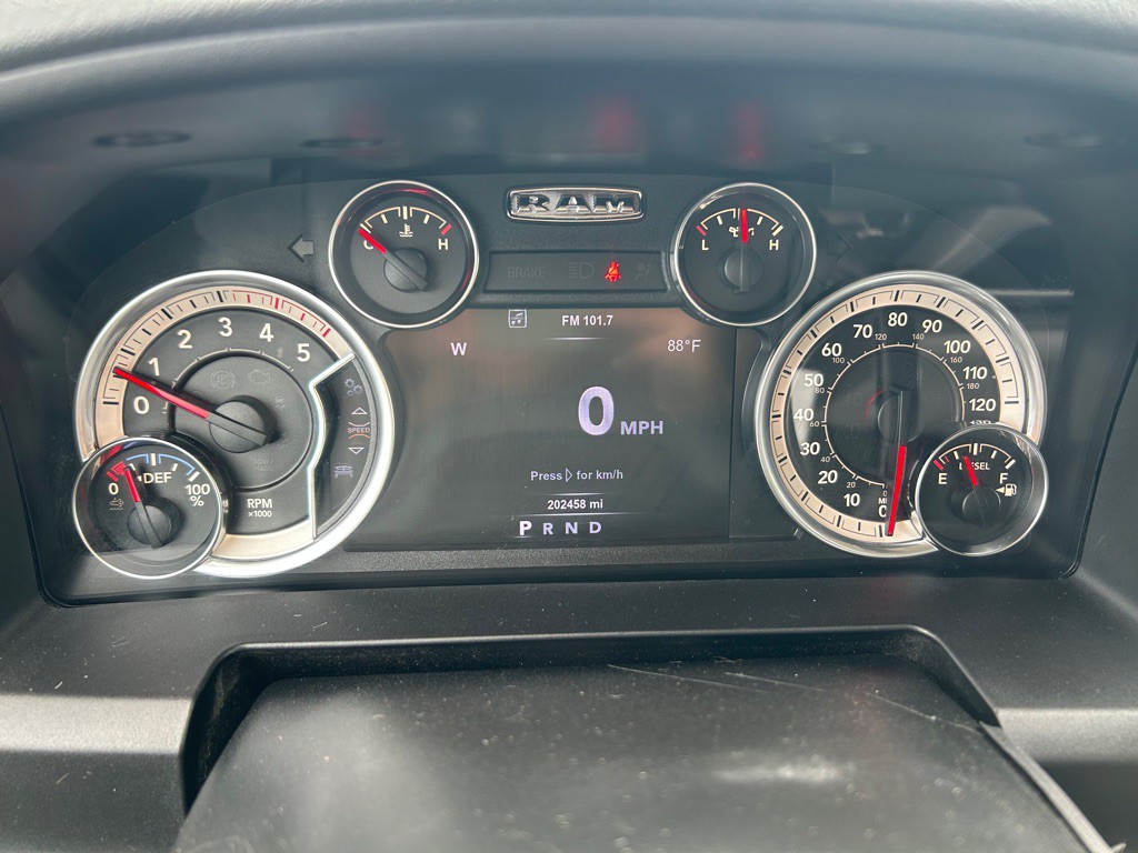 2017 RAM 2500 Image 17