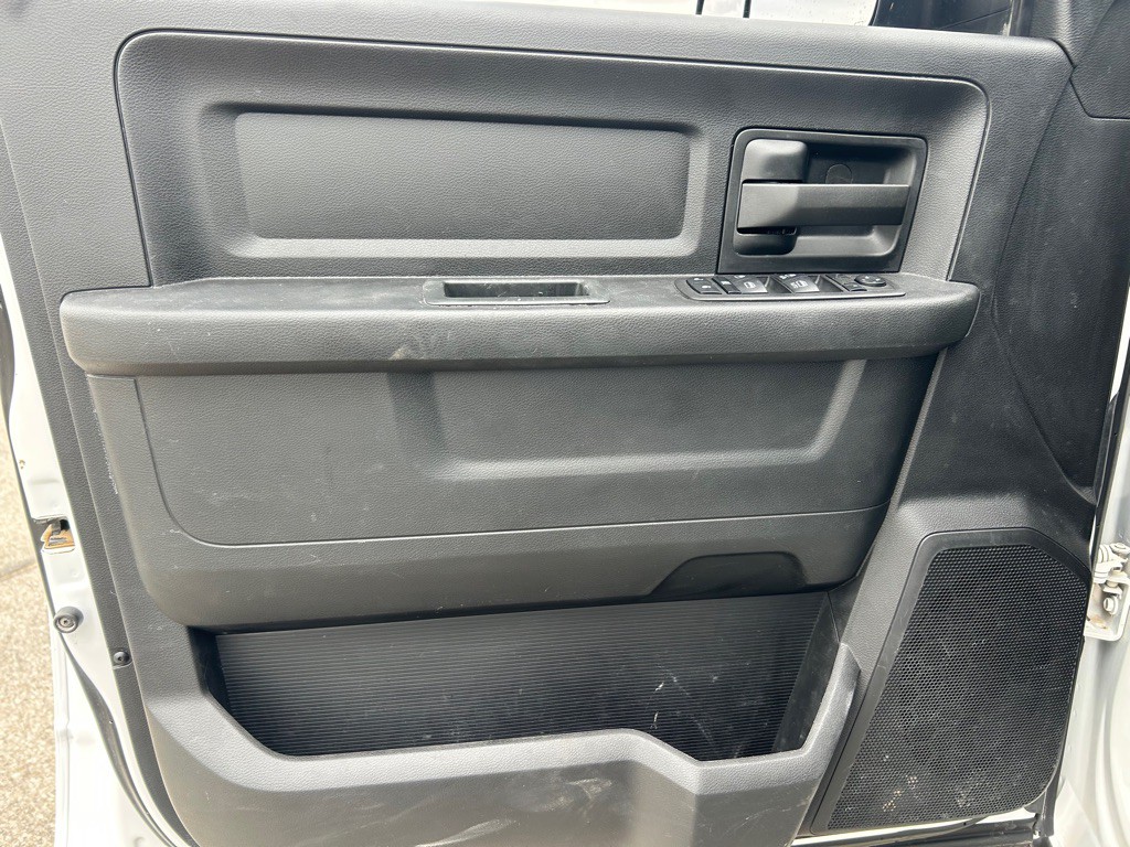 2022 RAM 3500 Image 10
