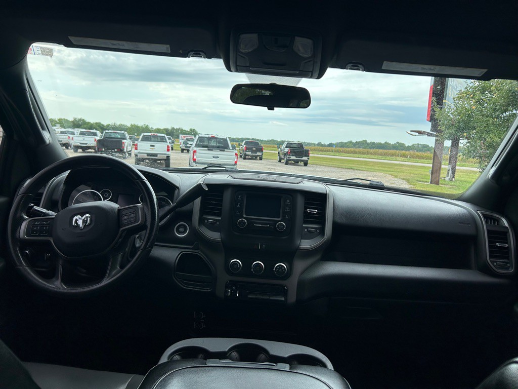 2022 RAM 3500 Image 19