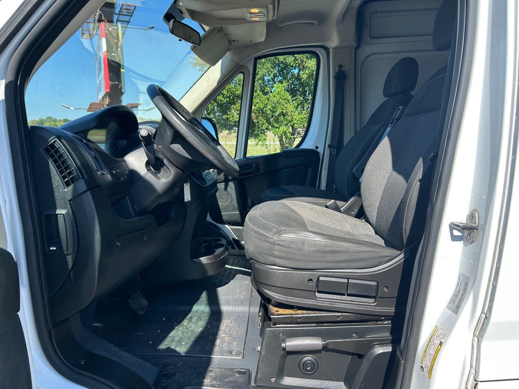 2017 RAM Promaster Image 9