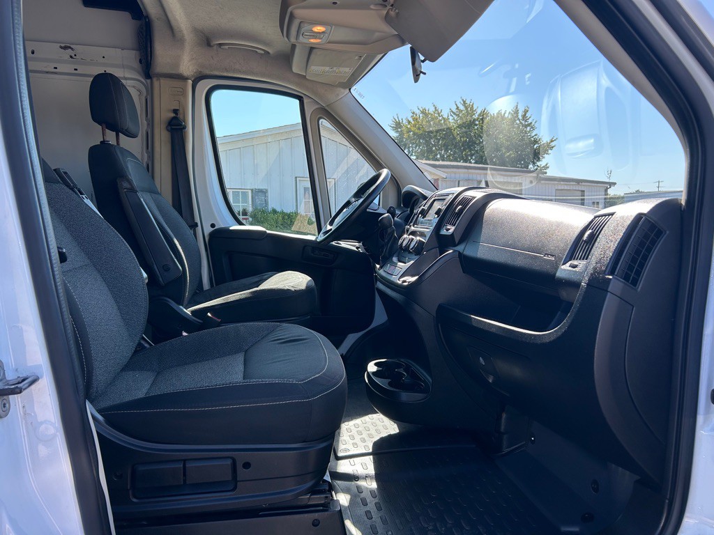 2017 RAM Promaster Image 11