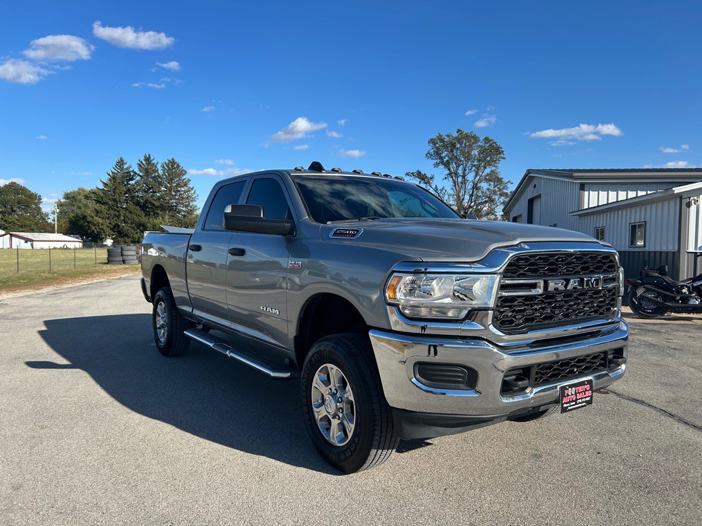 2022 RAM 2500 Image 3