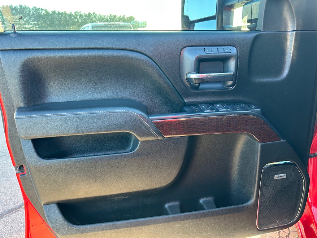 2018 GMC Sierra Image 10