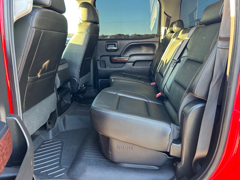 2018 GMC Sierra Image 15