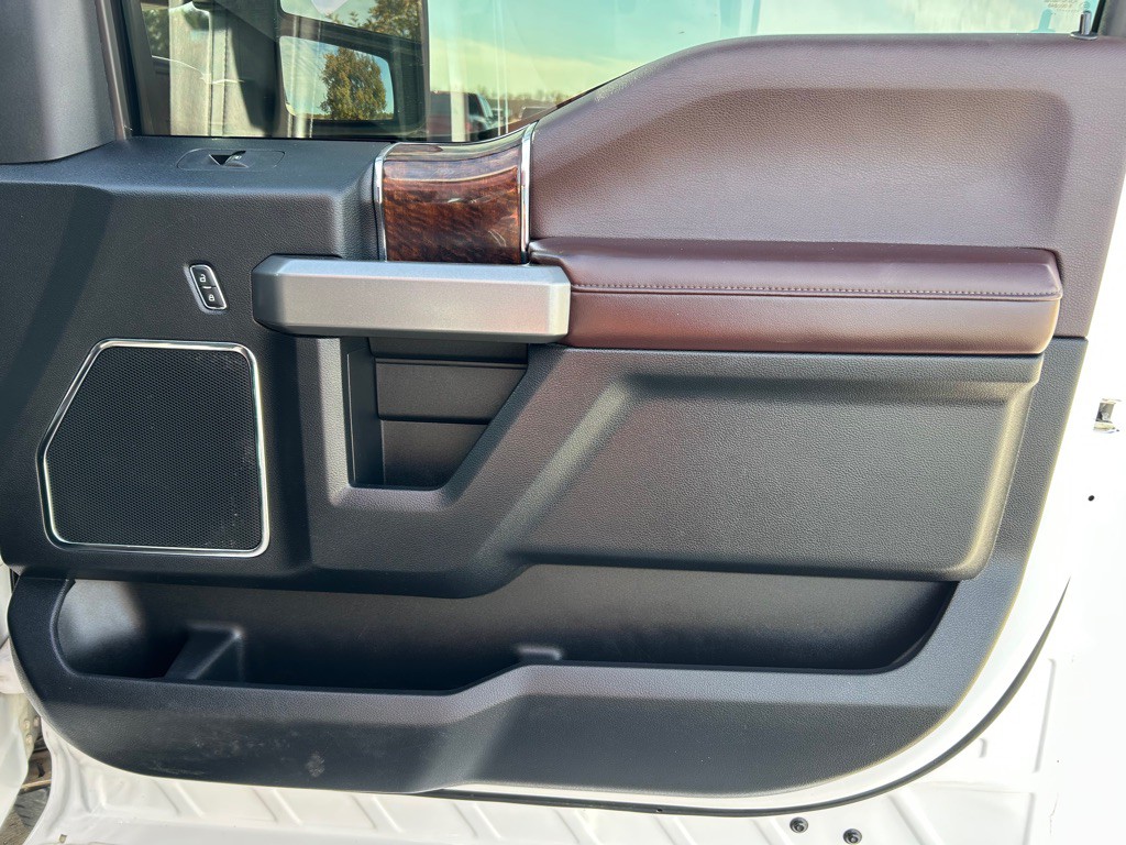 2017 Ford F-250 Image 12