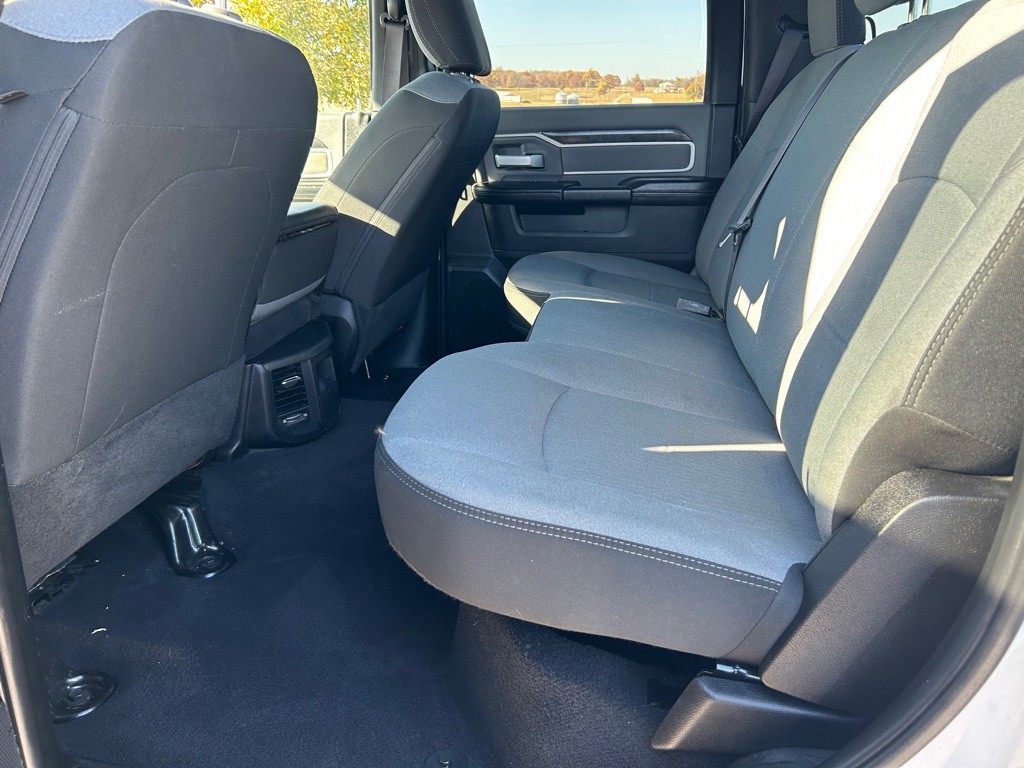2021 RAM 2500 Image 15