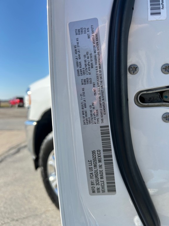 2021 RAM 2500 Image 25