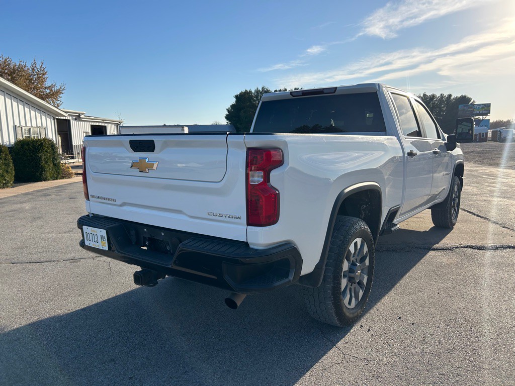 2024 Chevrolet Silverado 1500 Image 5