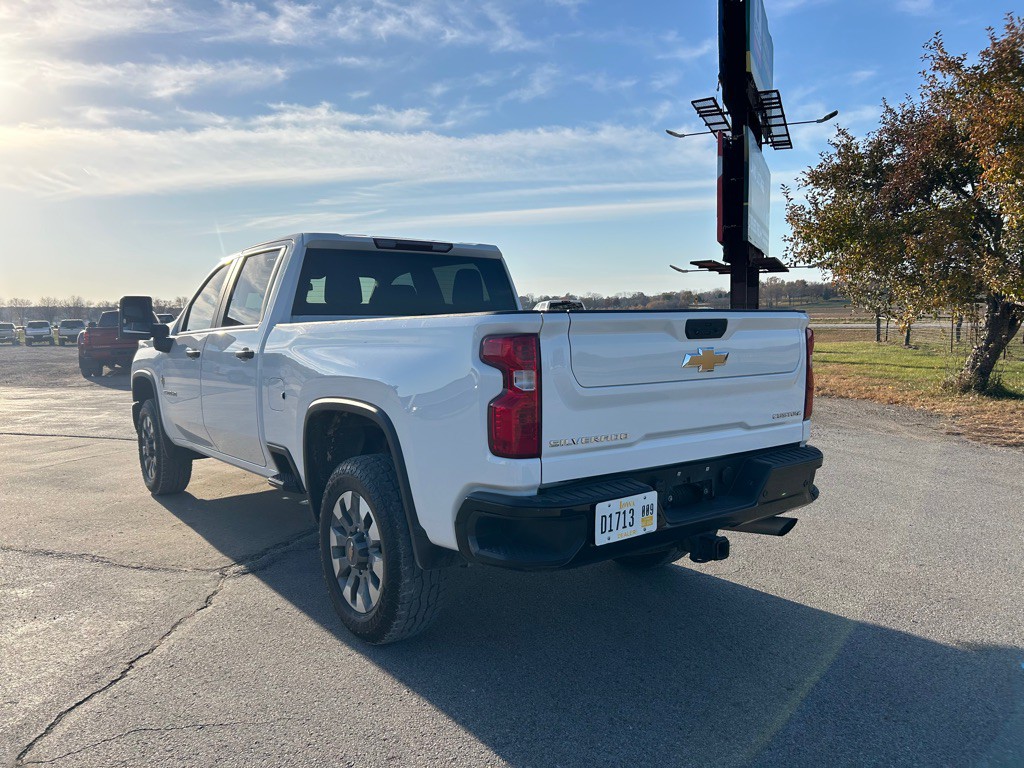 2024 Chevrolet Silverado 1500 Image 7