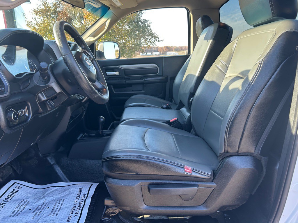 2019 RAM 3500 Image 9