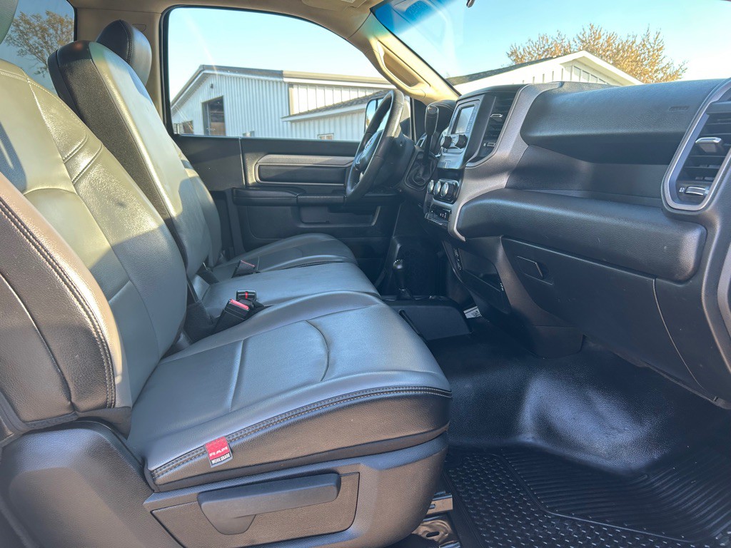 2019 RAM 3500 Image 11