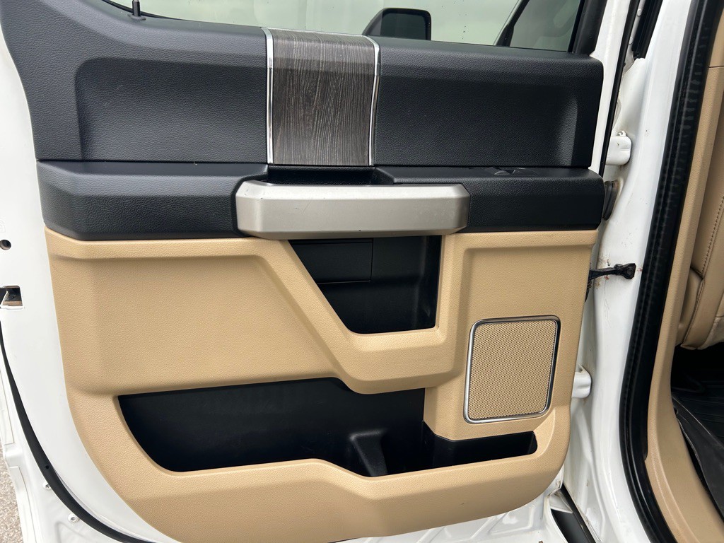 2021 Ford F-250 Image 16