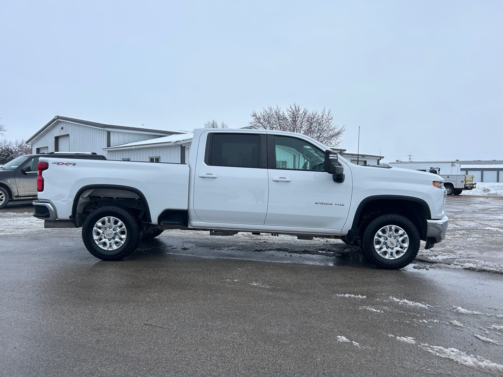 2021 Chevrolet Silverado 1500 Image 4