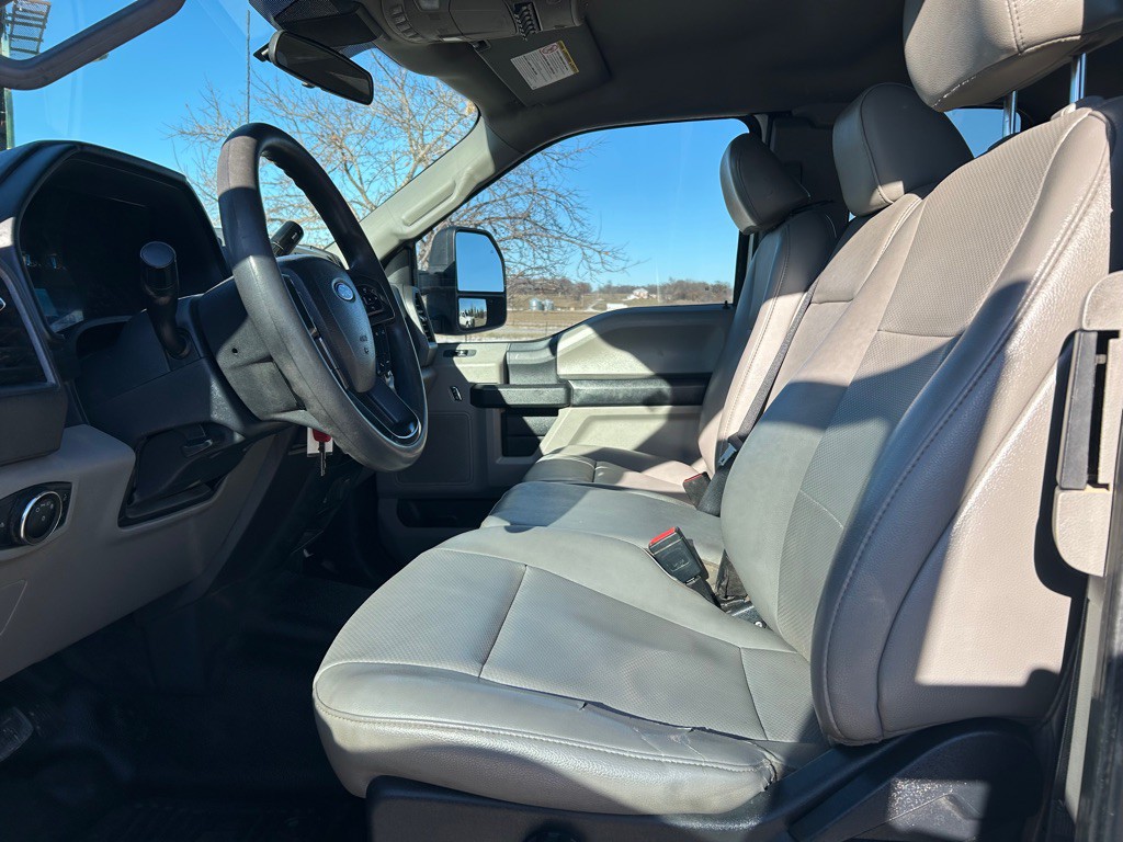 2022 Ford F-250 Image 9