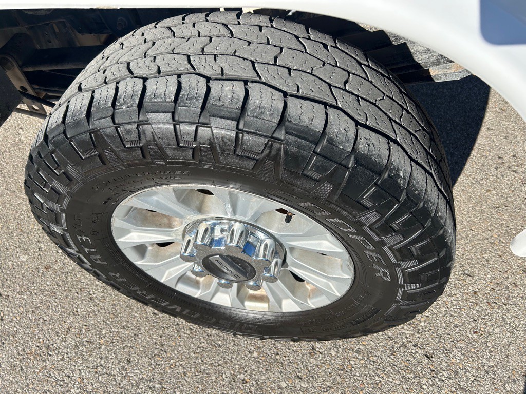 2022 Ford F-250 Image 24