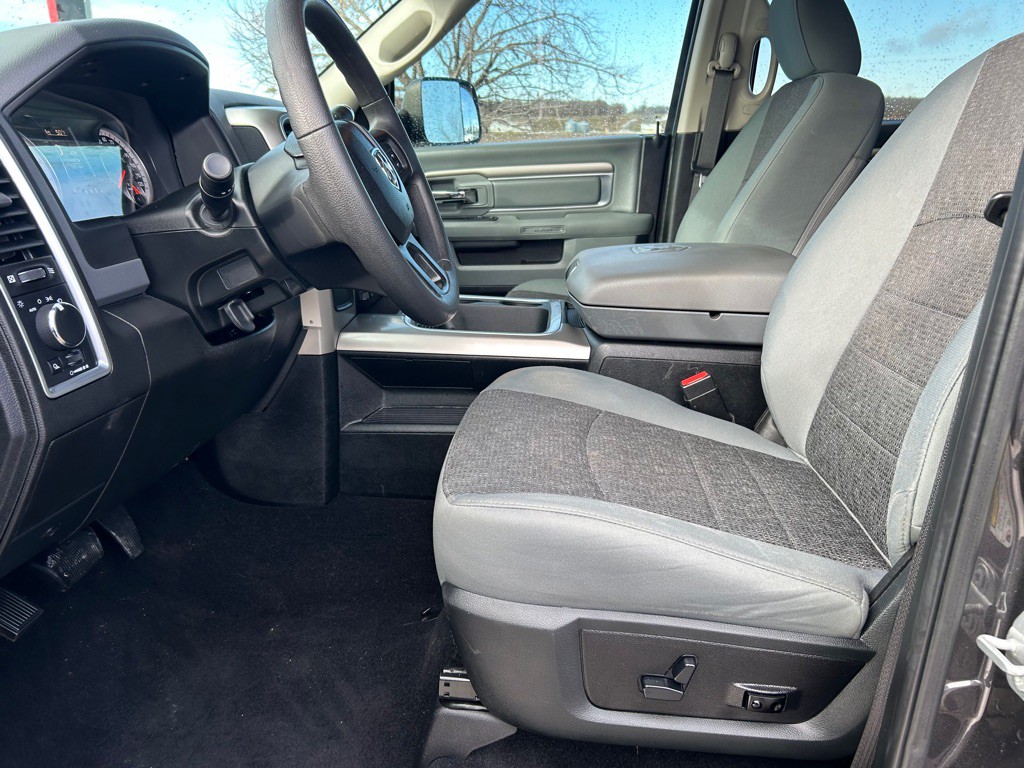 2018 RAM 2500 Image 9