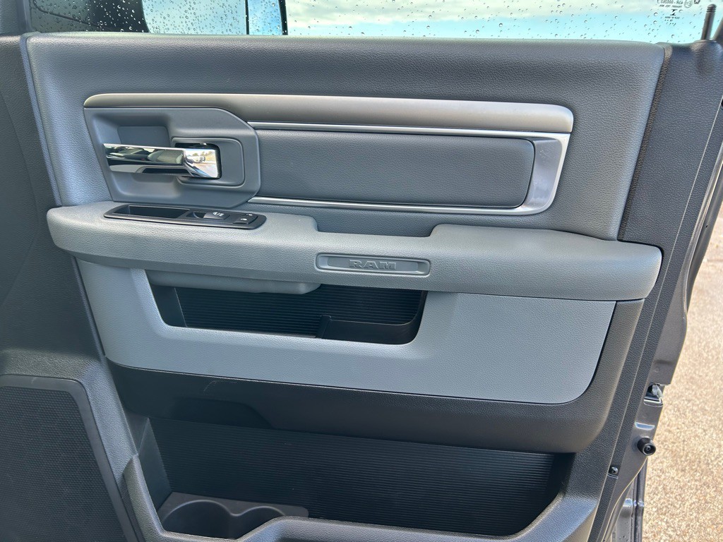 2018 RAM 2500 Image 12