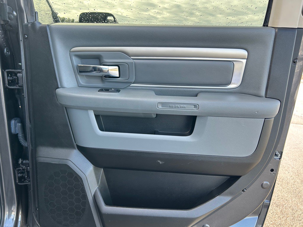 2018 RAM 2500 Image 14