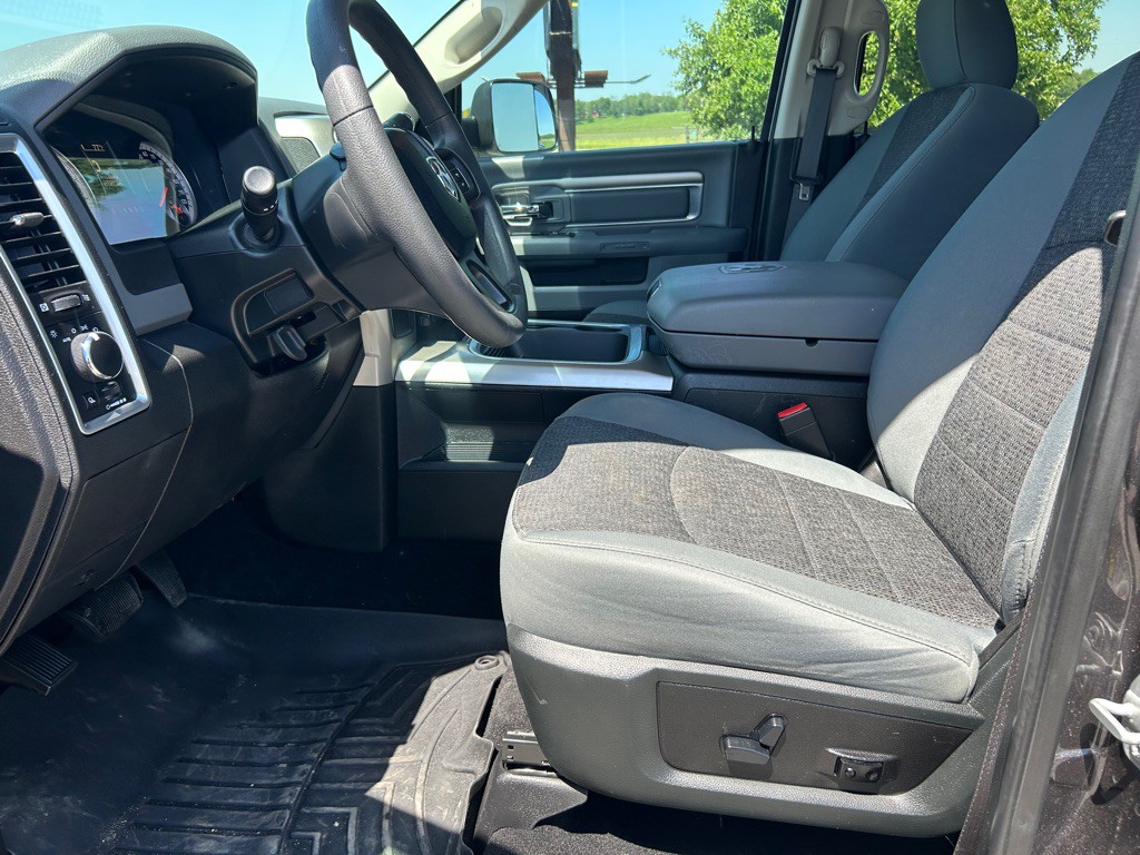 2018 RAM 2500 Image 9