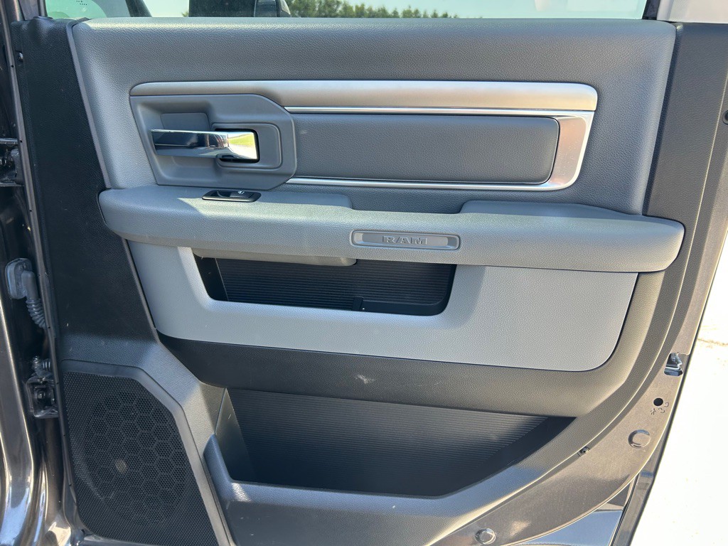 2018 RAM 2500 Image 14