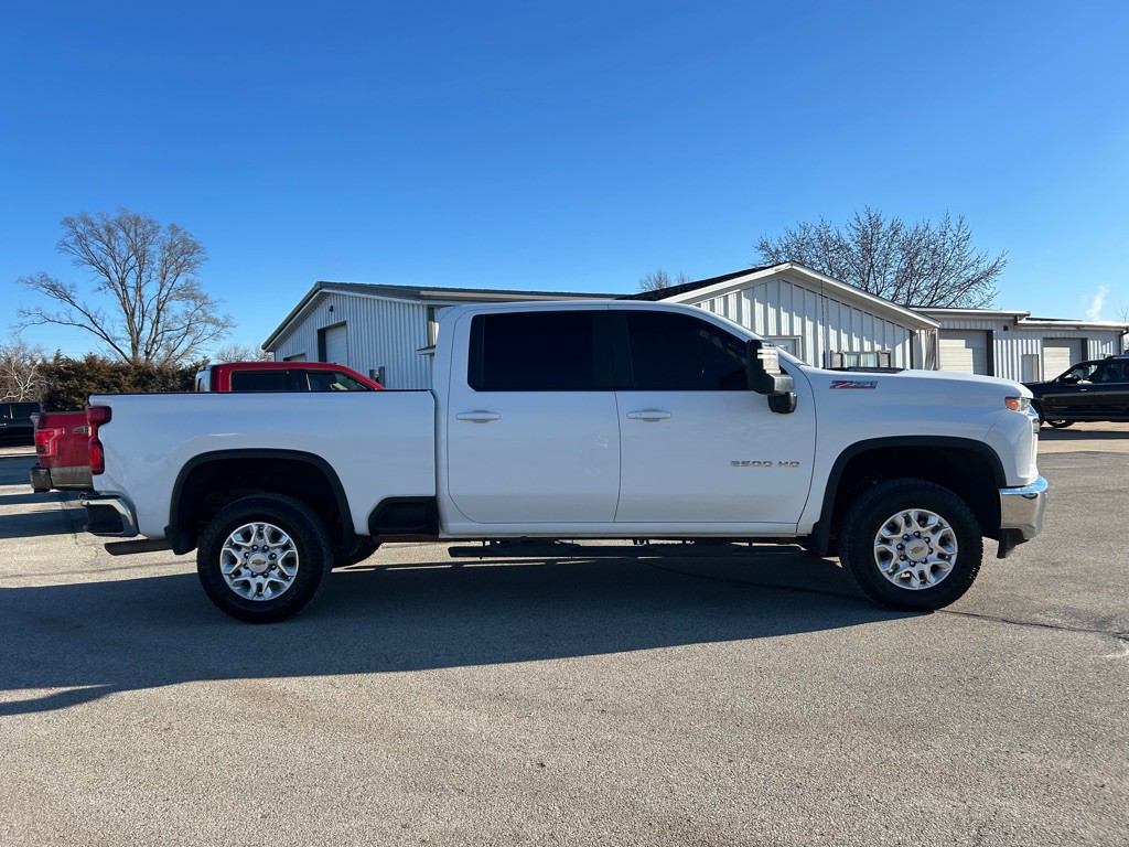 2022 Chevrolet Silverado 1500 Image 4