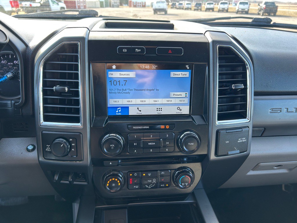 2017 Ford F-250 Image 18