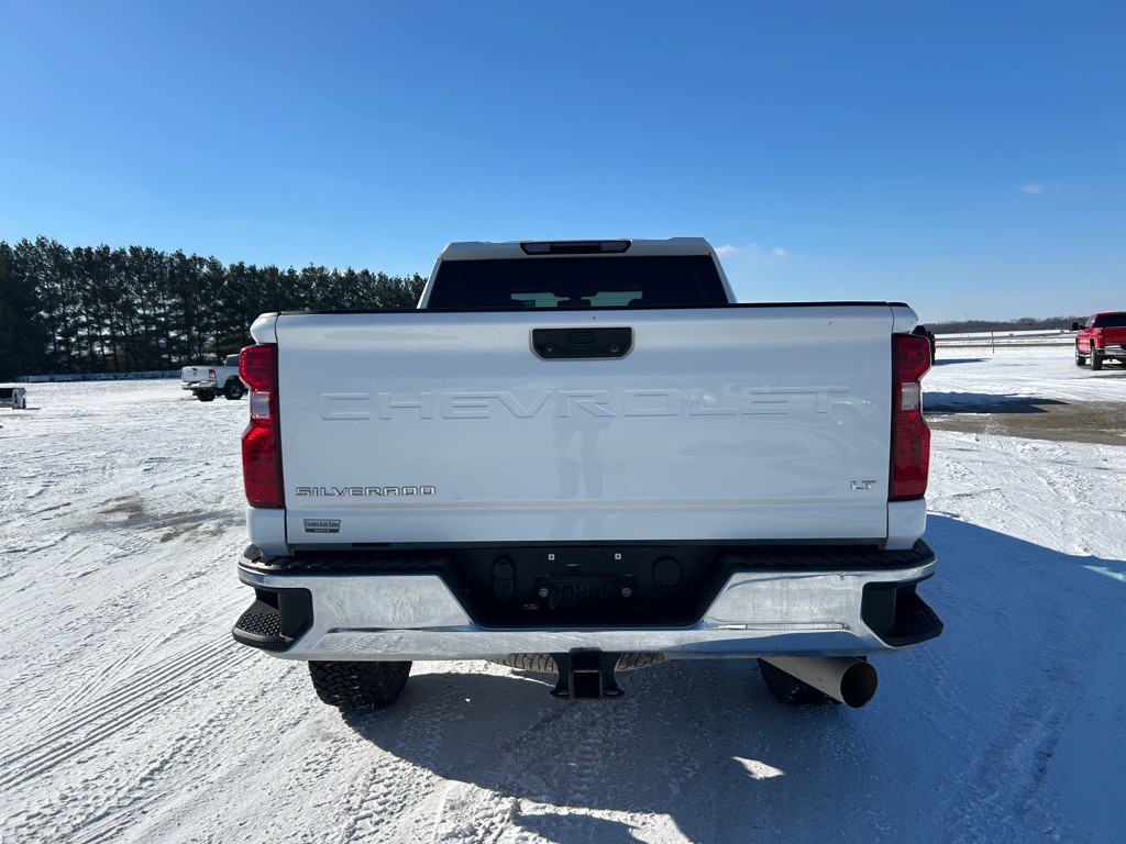 2023 Chevrolet Silverado 1500 Image 6