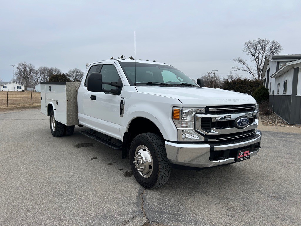 2021 Ford F-350 Image 3