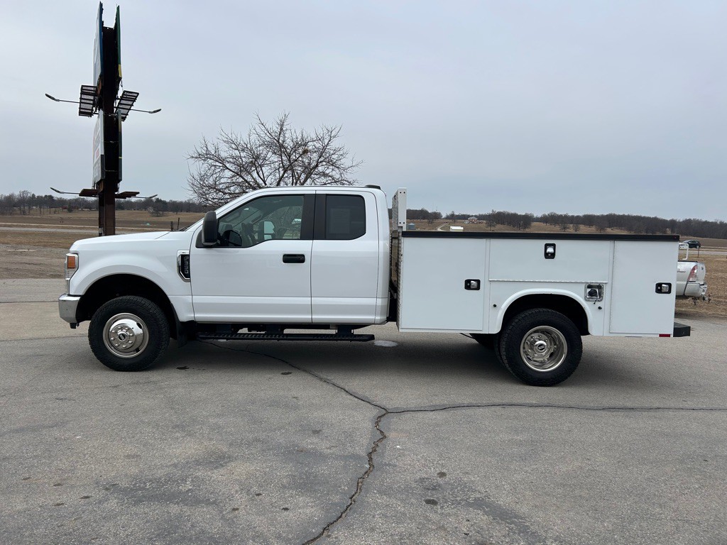 2021 Ford F-350 Image 8