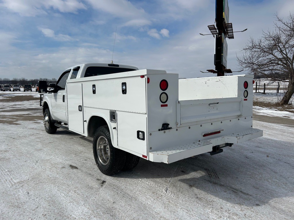 2015 Ford F-350 Image 7