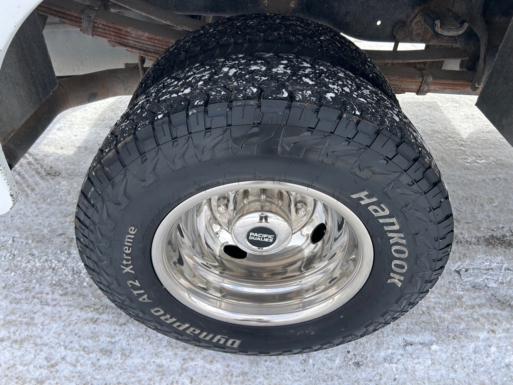 2015 Ford F-350 Image 23