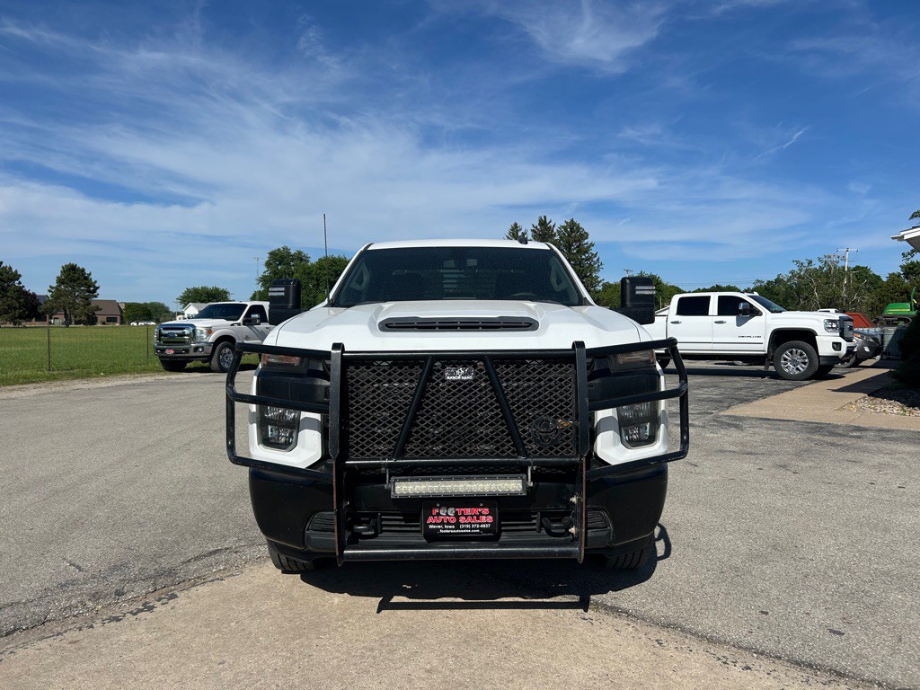 2020 Chevrolet Silverado 1500 Image 2