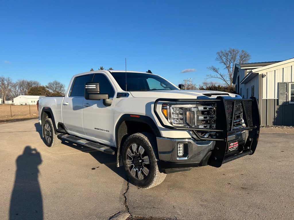 2022 GMC Sierra Image 3