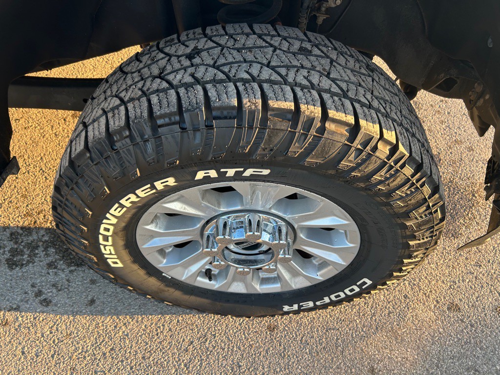 2022 Ford F-350 Image 22