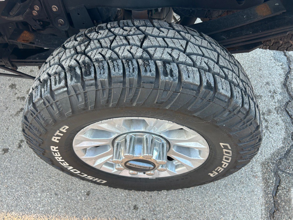 2022 Ford F-350 Image 24