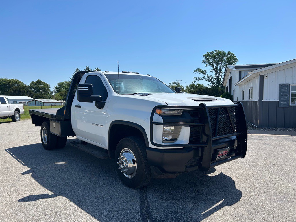 2020 Chevrolet Silverado 1500 Image 3