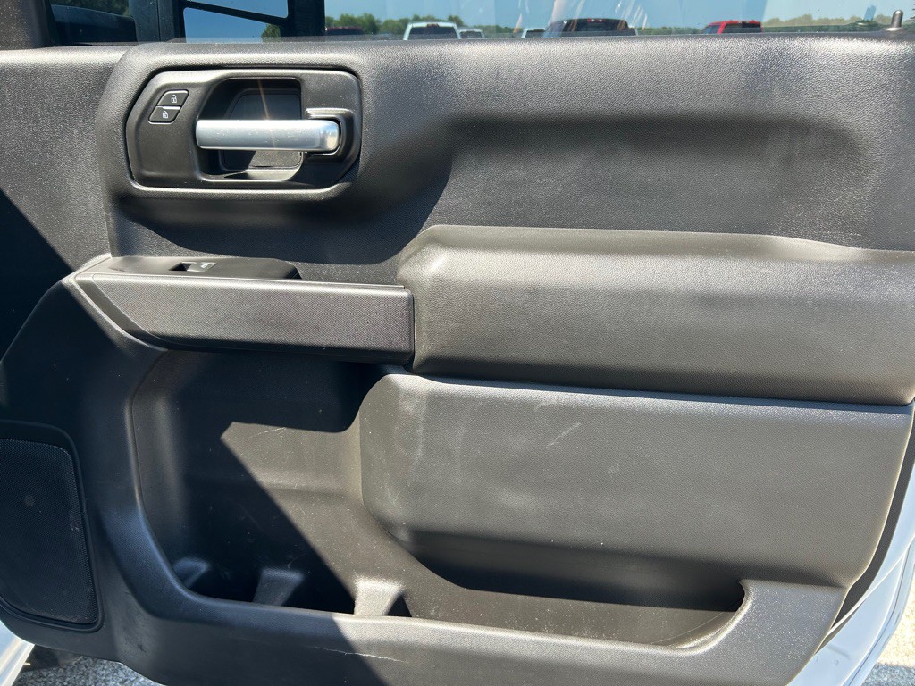 2020 Chevrolet Silverado 1500 Image 12